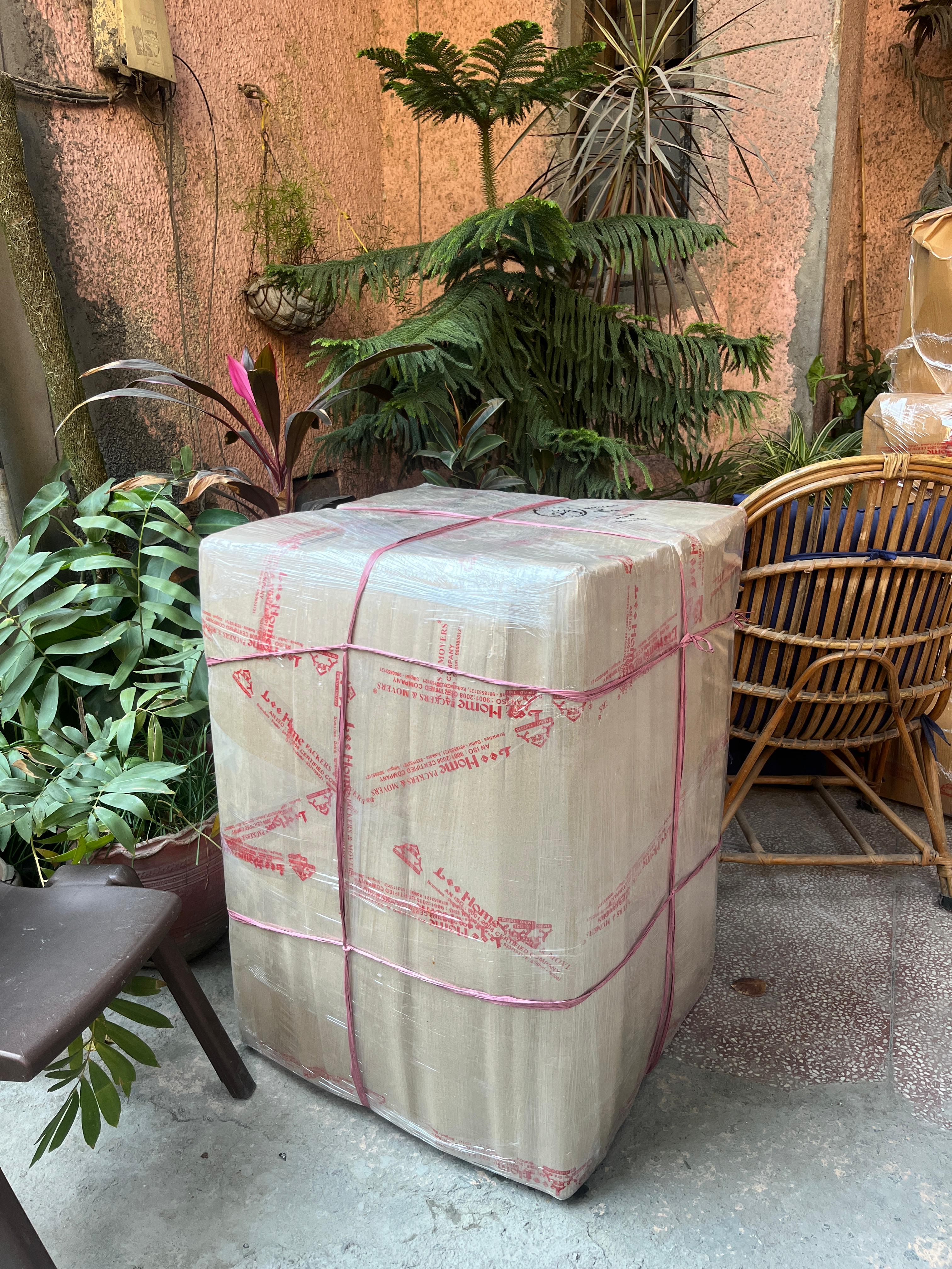Mini truck pickup for small baggage and luggage shifting in Rohini